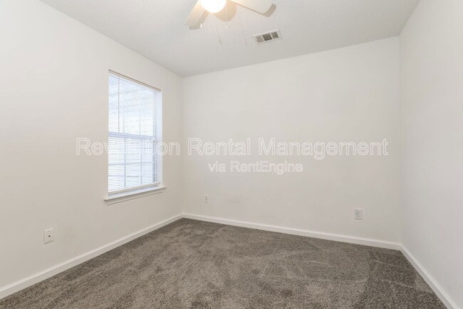 Building Photo - 11330 Michelle Way
