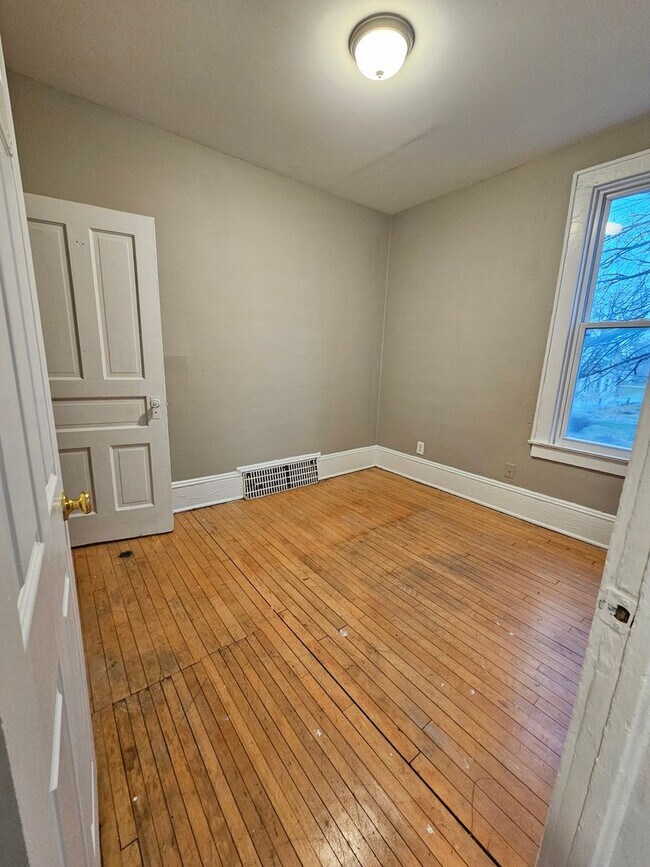 Building Photo - 2638-2640 N 17th St. (Duplex)