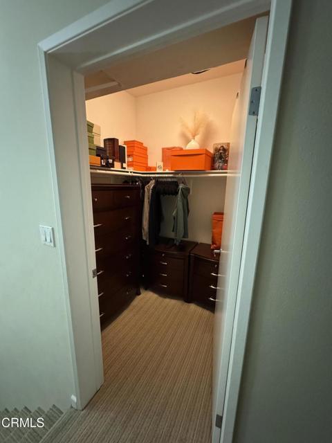 Building Photo - 250 N 1st St