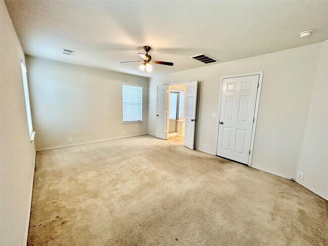 Building Photo - 10623 Sugar Trace Dr