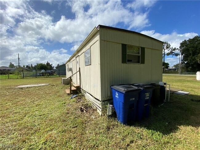 Building Photo - 8219 McDaniel Dr