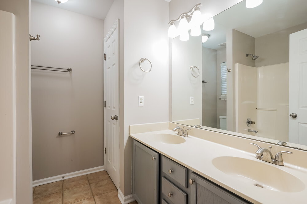 Building Photo - 126 Sumner Meadows Ln