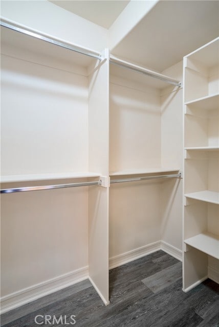 Building Photo - 5562 W 190th St