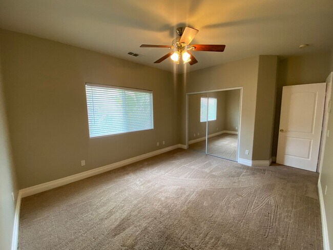 Building Photo - Beautiful Murrieta 5 bedroom available for rent