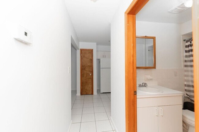 Building Photo - 235 75th St