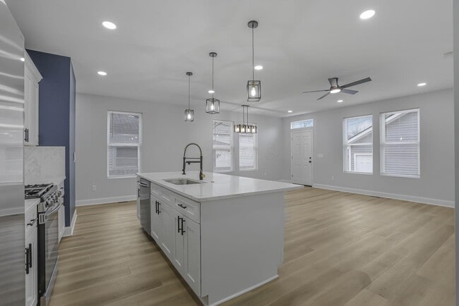 Building Photo - 961 Heyl Ave