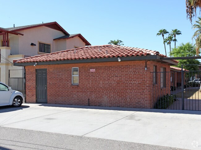 Roosevelt Row Apartments Phoenix, AZ Apartment Finder