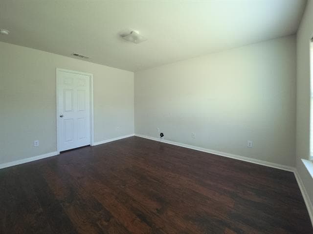 Building Photo - 609 Canoe Way