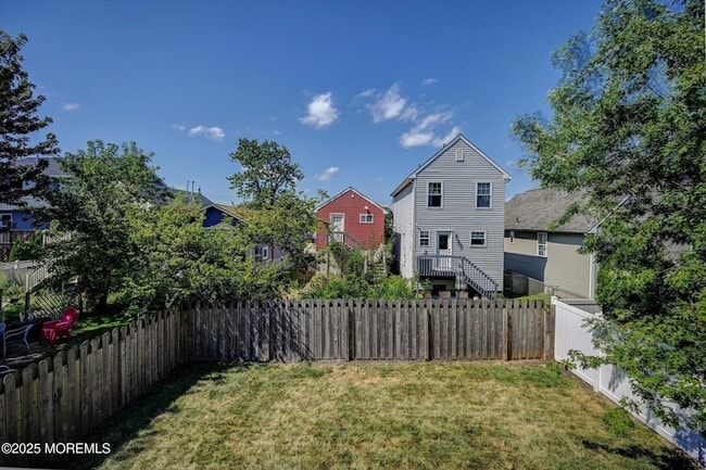 Building Photo - 15 Griggs Ave