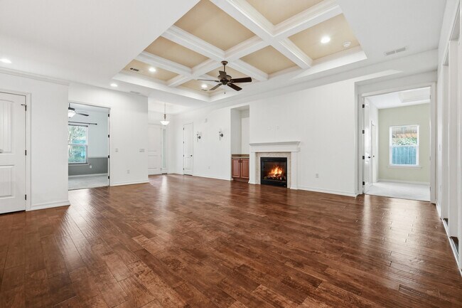 Building Photo - 1705 19th St