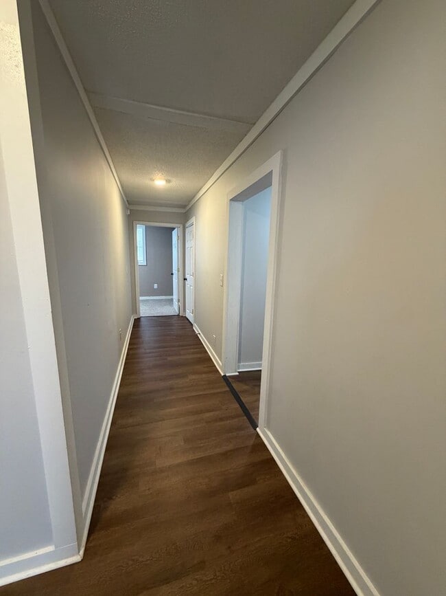 Building Photo - 145 Church St