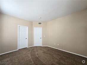 Building Photo - 5855 Valley Dr