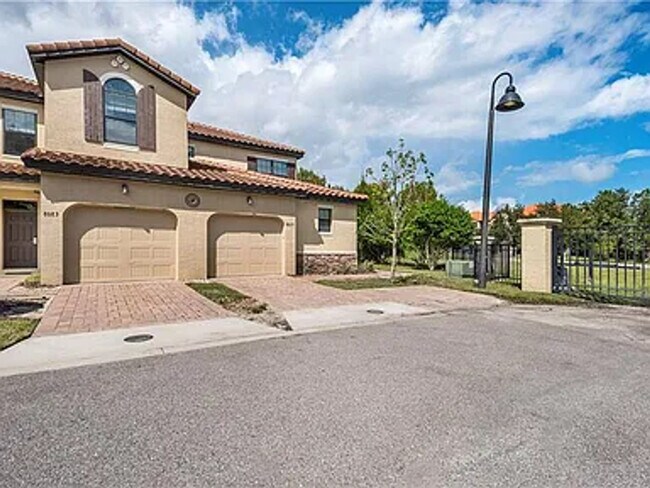 Building Photo - 8079 Brooksville Dr