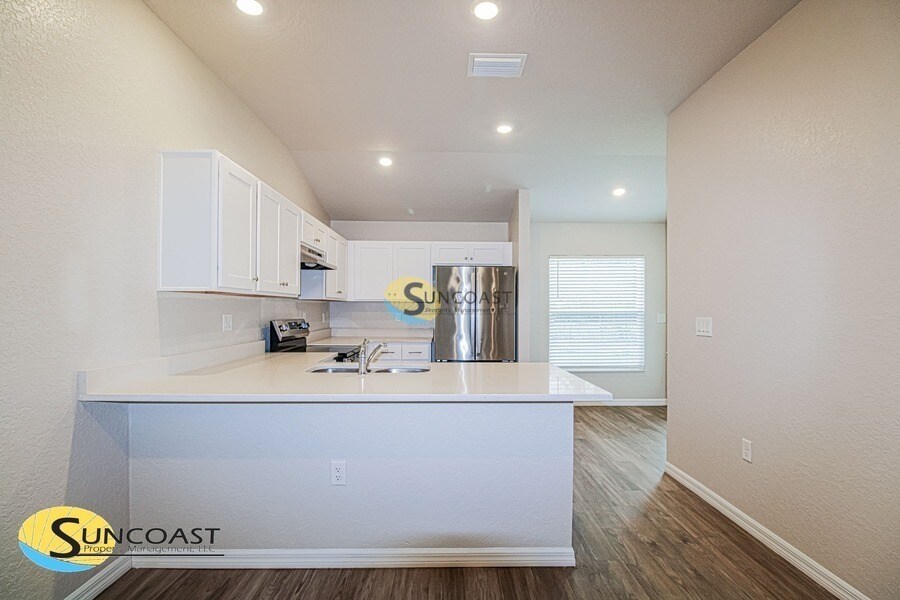 Building Photo - 814 Spruce St