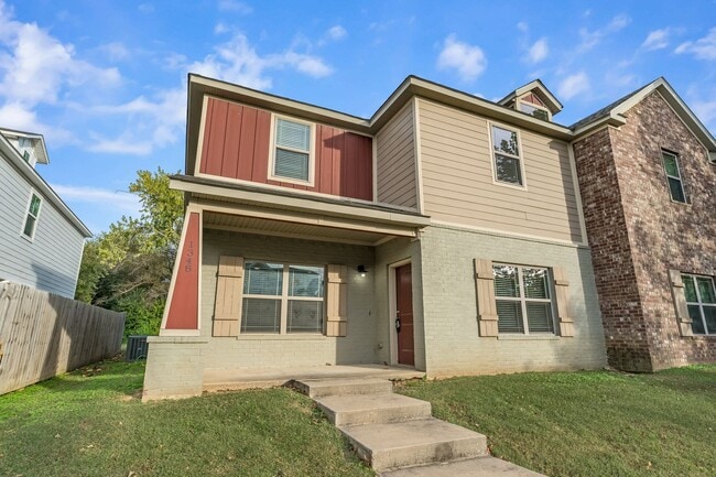 Primary Photo - 1348 N Corsica Dr