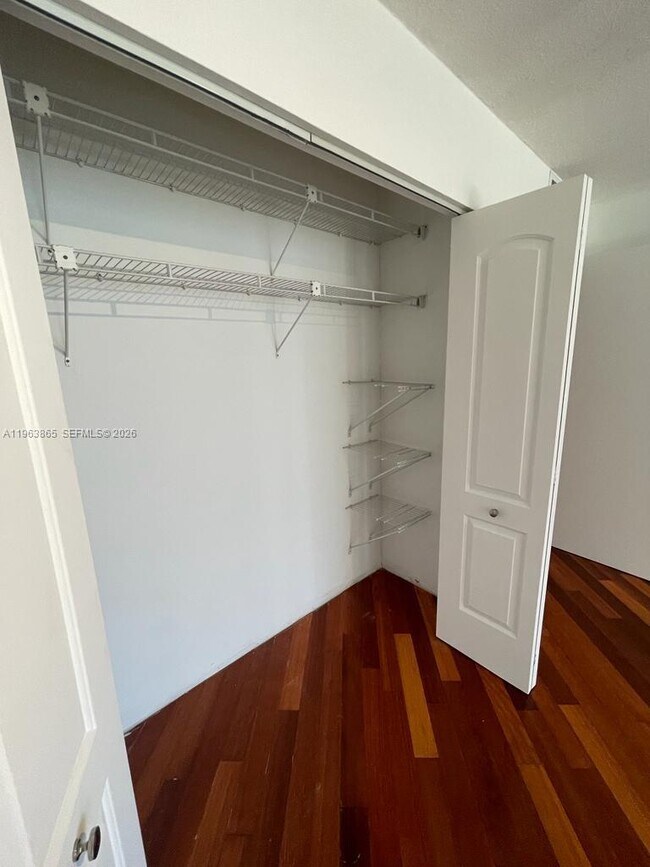 Building Photo - 1865 Brickell Ave