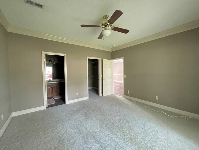Building Photo - 124 Wickstone Rd
