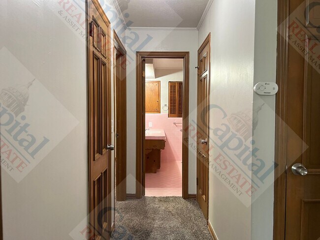 Building Photo - Spacious Home With Classic Charm