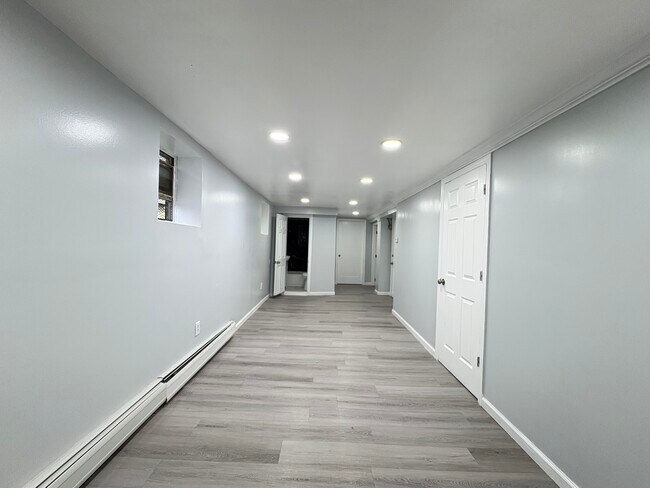 Unit 3 - 42 Dwight St