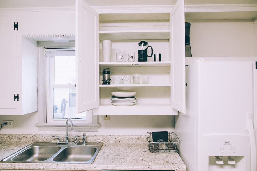 Building Photo - 1111 Rayon St