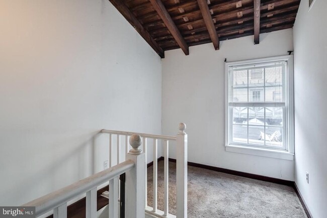 Building Photo - 2013 Moravian St