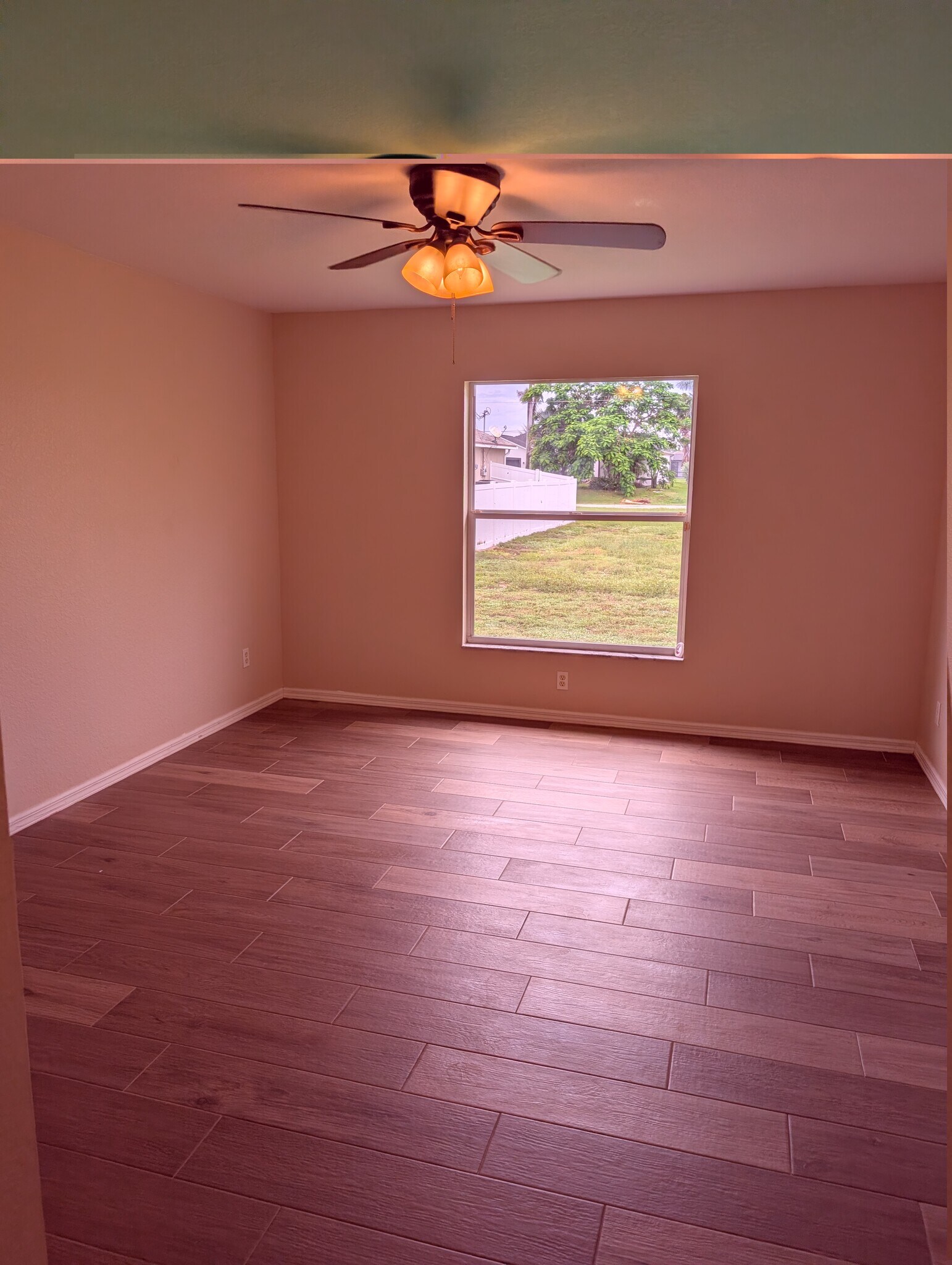 Building Photo - 3411 Chiquita Blvd S