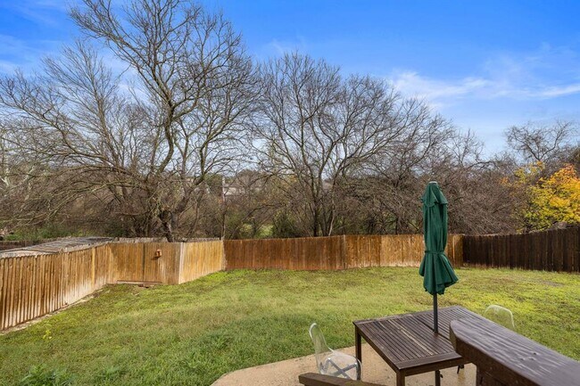 Building Photo - 13039 Scofield Farms Dr