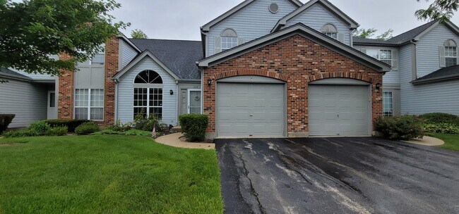 Building Photo - 235 Wellington Cir