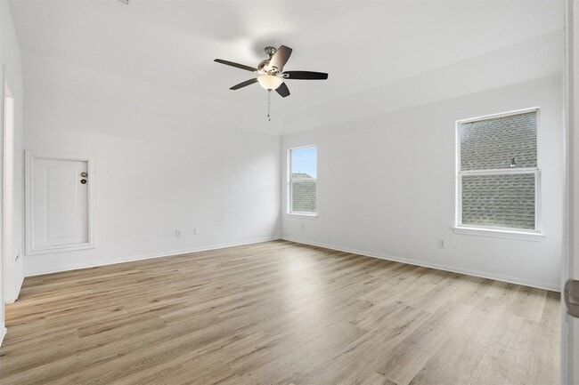 Building Photo - 2802 Kestrel Trace Ln