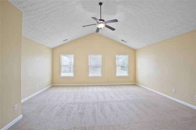 Building Photo - 5078 McEver View Dr