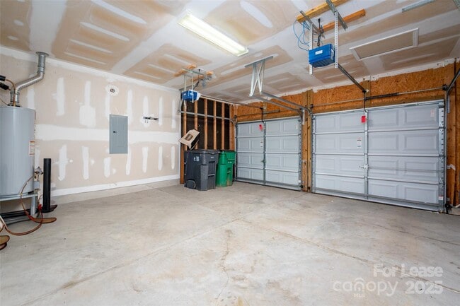 Building Photo - 11220 Cypress View Dr