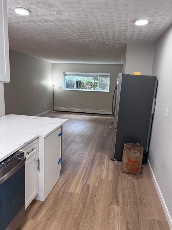 Building Photo - 1409 River St