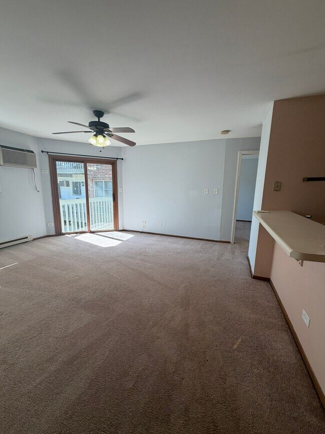 Building Photo - 4312 W Shamrock Ln