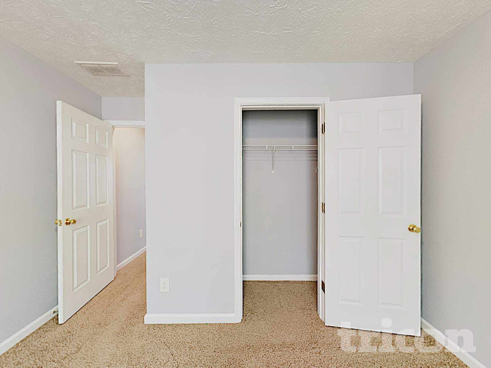 Building Photo - 4190 Crestside Ridge SW