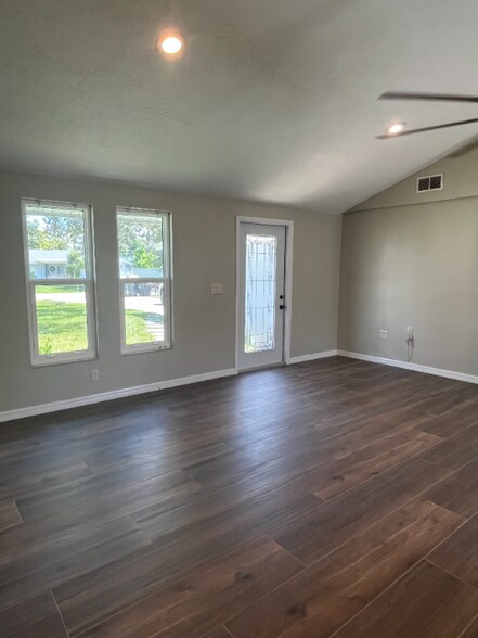 Building Photo - 1488 Piedmont Rd