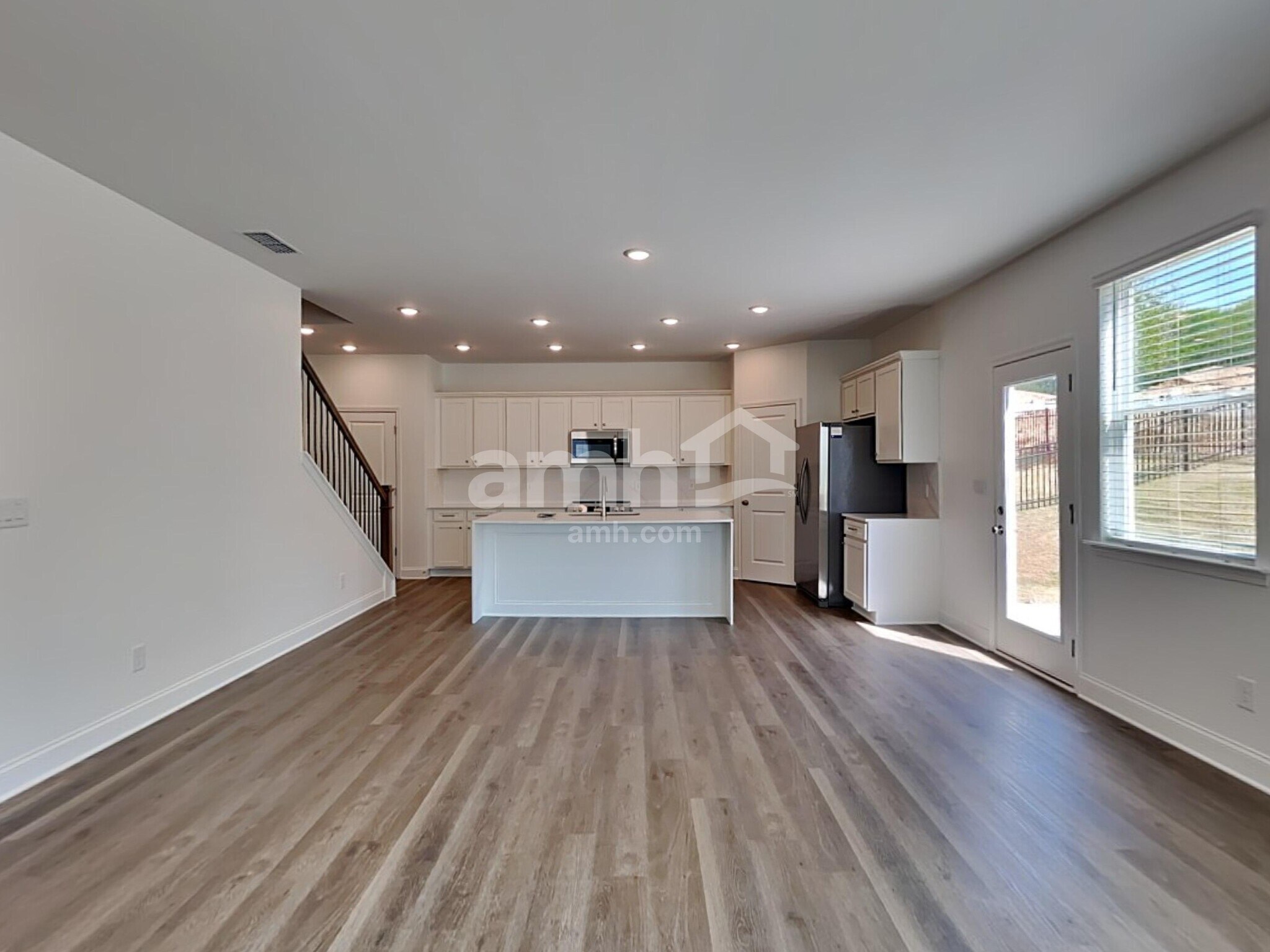 Building Photo - 1344 Soapstone Rd
