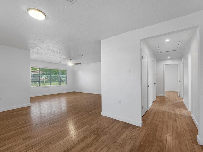 Building Photo - 12922 McNair St