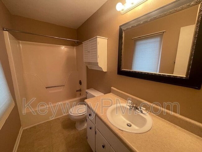 Building Photo - 331 Avery Landing