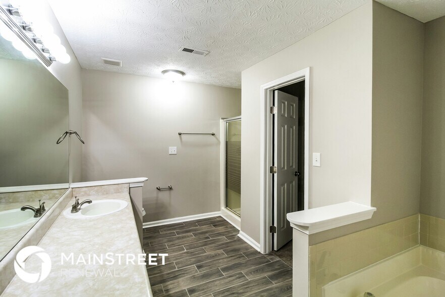 Building Photo - 609 Seaboard Dr