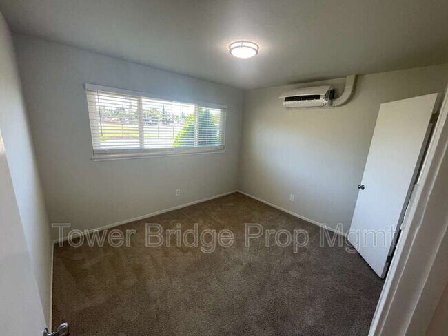 Building Photo - 8255 Oahu Dr
