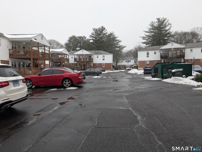 Building Photo - 15 Cherry Hill Dr