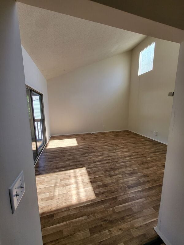 Building Photo - 3333 E 113th Terrace