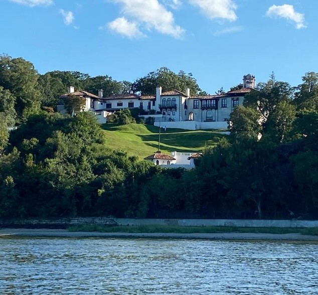 Vanderbilt Museum - 66 Prospect Rd