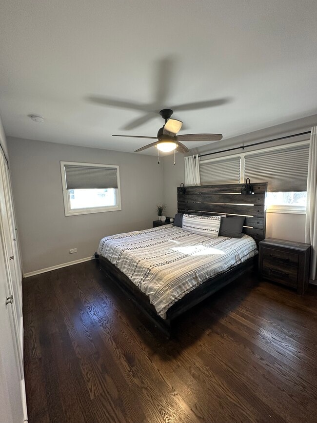 Building Photo - 2507 Lillian Ln