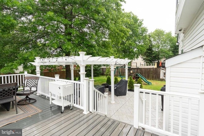 Building Photo - 6004 Glenn Station Ct