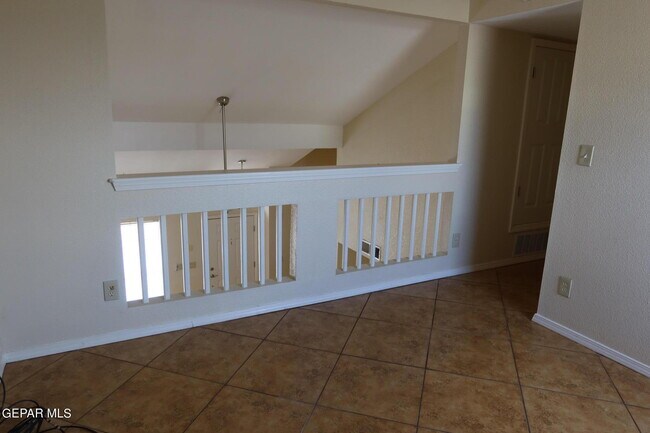 Building Photo - 12269 Sun Bridge Pl