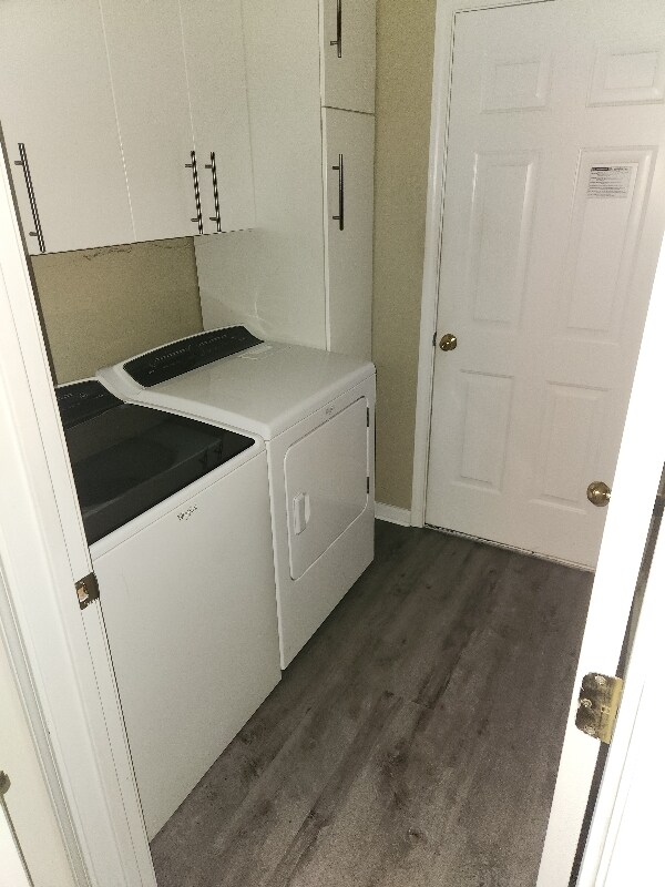 Building Photo - 113 Crosswood Dr