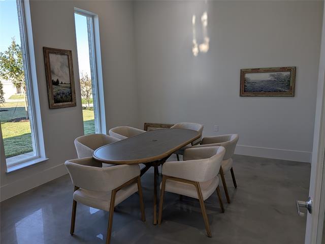 Building Photo - 14004 Gaskin St