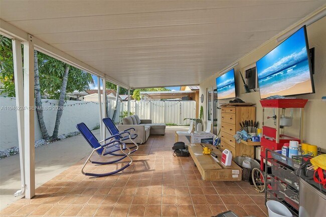 Building Photo - 3172 W 79th Pl