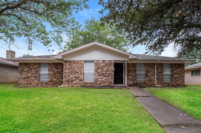 Primary Photo - 512 Pine Bluff Dr